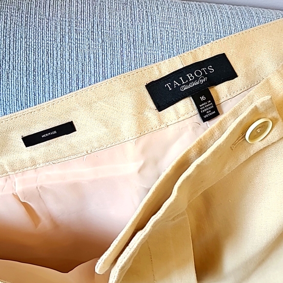 Talbots Cream Linen Suit, Lined Pantsuit, Jacket (14), Pants (16) - Picture 7 of 8